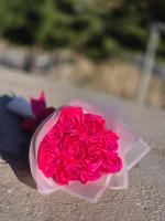 تهیه و فروش انواع دسته گل و باکس گل کادویی